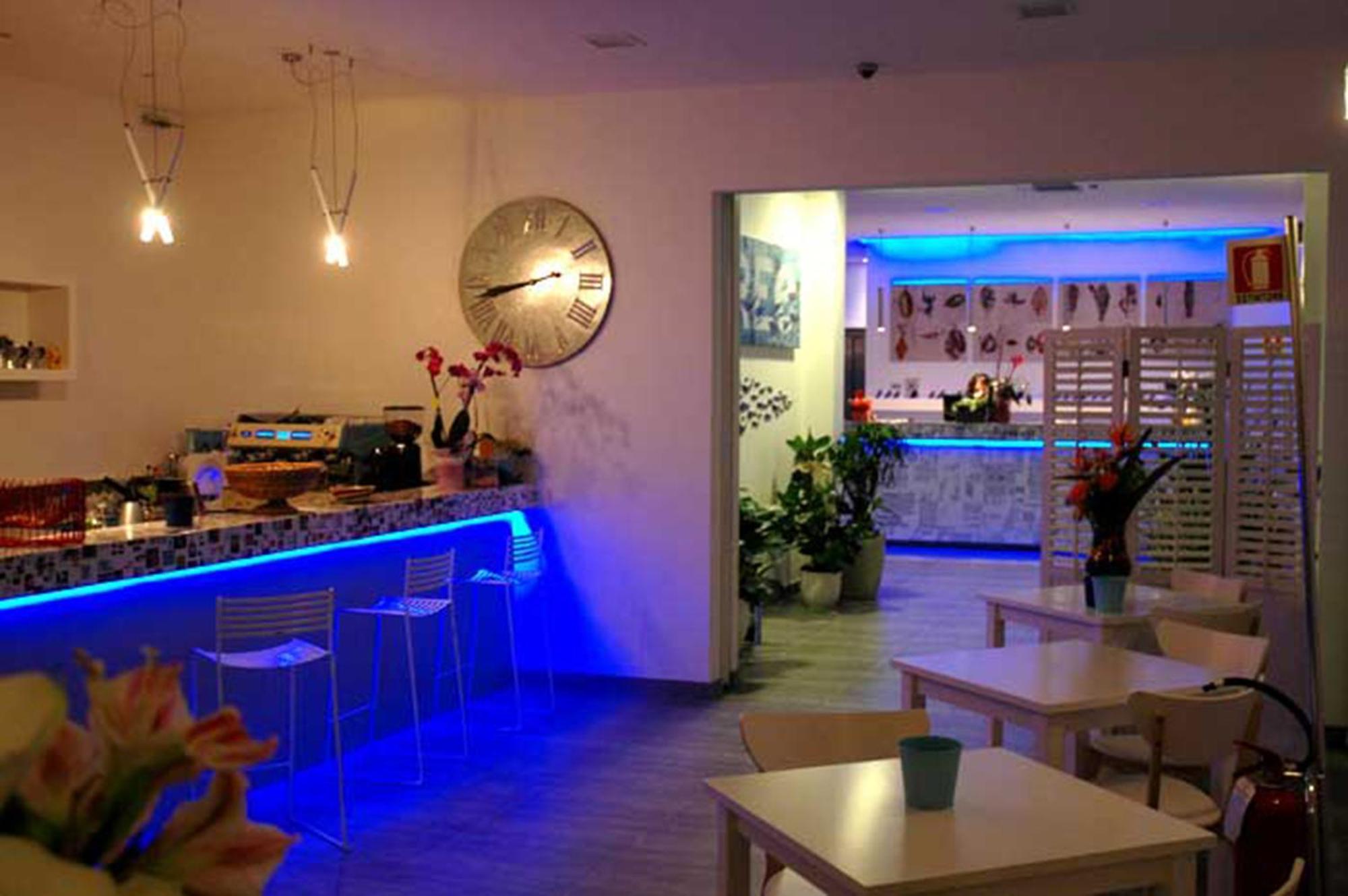צ'סנטיקו Maree Hotel מראה חיצוני תמונה
