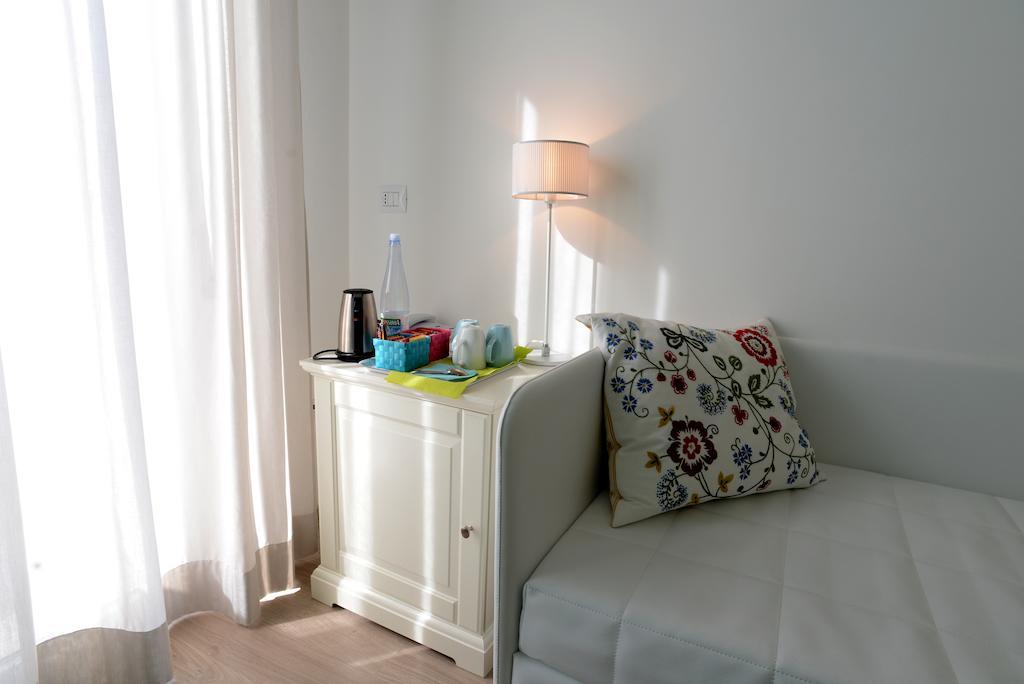 צ'סנטיקו Maree Hotel חדר תמונה