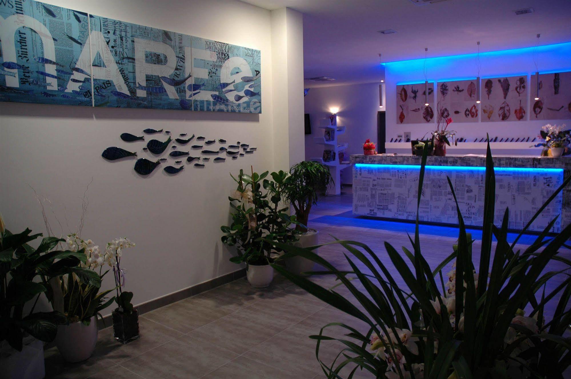 צ'סנטיקו Maree Hotel מראה חיצוני תמונה