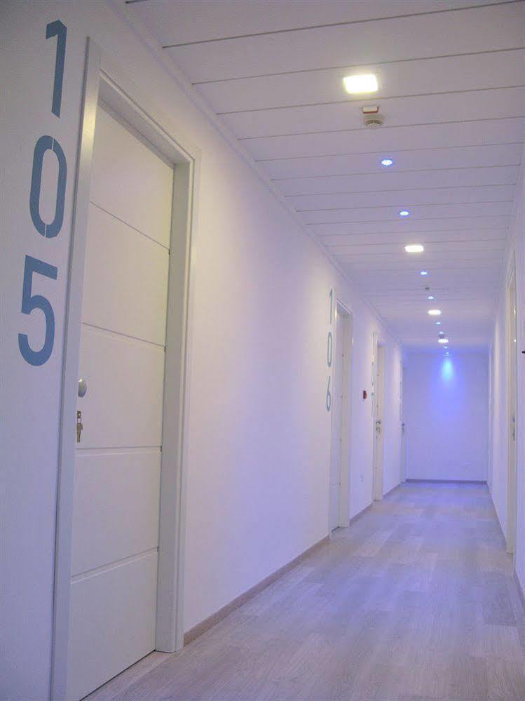 צ'סנטיקו Maree Hotel מראה חיצוני תמונה